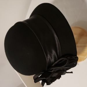 Vintage 100% Wool Hat